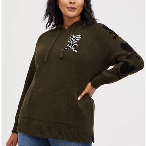 RAGLAN TUNIC HOODIE - HEART OLIVE SIZE TORRID 1